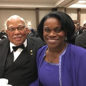 Meet your Posher, Rosa